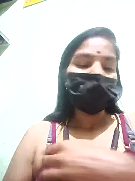 anusiya01 online show from September 2025 05:59:02 PM