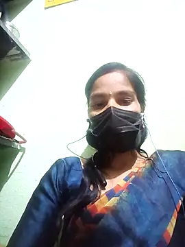 anusiya01 online show from September 2025 06:32:02 PM