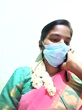 anusiya01 online show from October 2025 04:49:02 PM