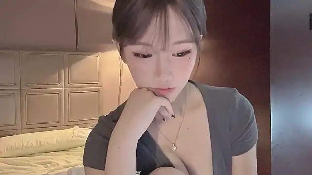 -XunMengLong- online show from December 2025 04:47:01 PM