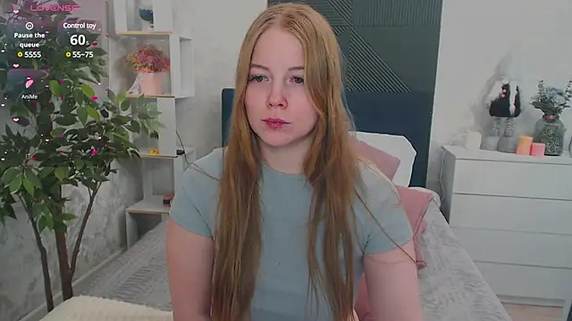 Snapshot of JennyyHot chatting on December 2024 12:34:02 PM JennyyHot online show from December 2024 12:34:02 PM