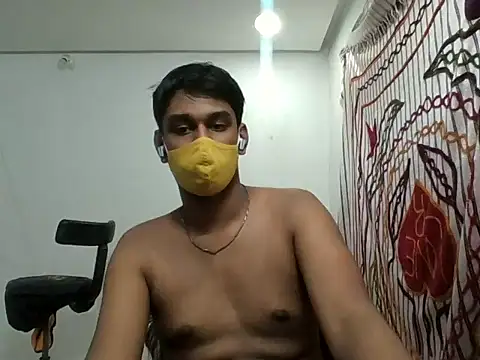 brownguy1234 online show from December 2024 08:55:01 PM