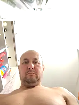 intx800 online show from April 2026 07:22:01 PM