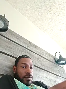 Mcoleman4642 online show from October 2025 06:50:02 PM