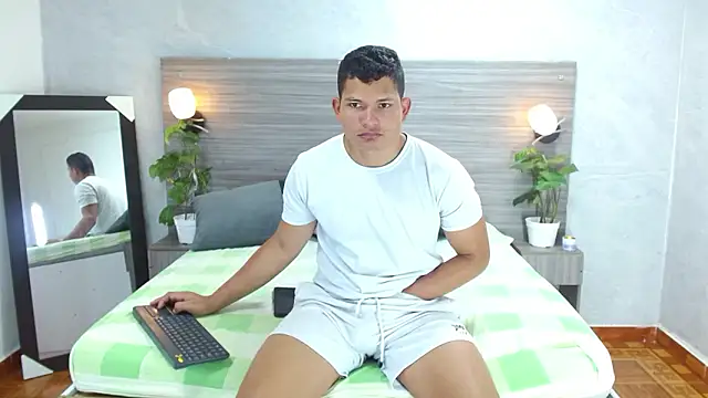 Loony Zion online show from March 2026 12:45:02 PM