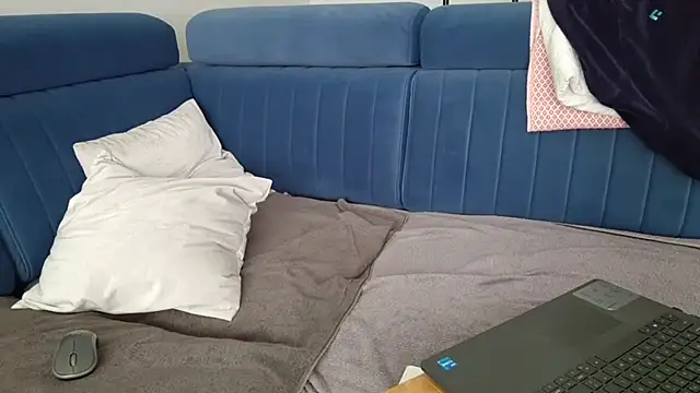 Snapshot of axecoman60 chatting on March 2025 12:04:01 PM axecoman60 online show from March 2025 12:04:01 PM