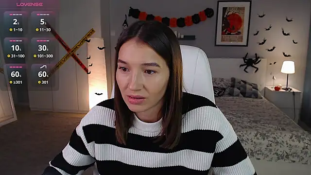 Bellla Haddid online show from October 2025 01:24:02 AM