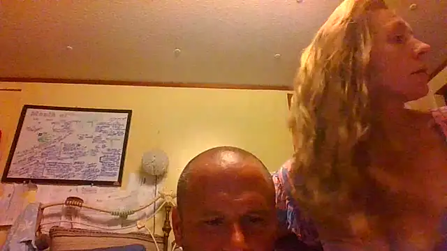 Snapshot of raybo715 chatting on May 2026 04:31:01 AM raybo715 online show from May 2026 04:31:01 AM