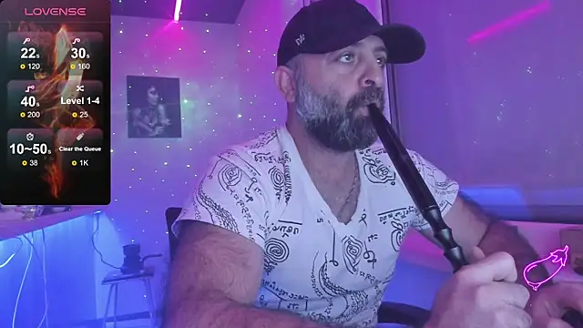 MAGABEAR077 online show from November 2025 07:47:01 PM