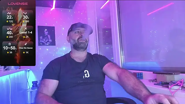 MAGABEAR077 online show from November 2025 07:58:01 PM