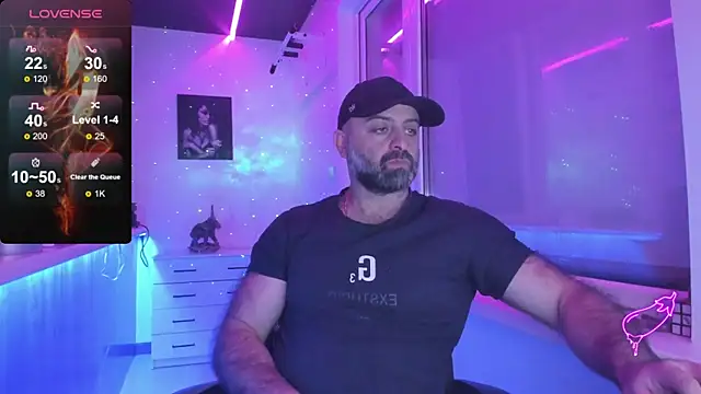 MAGABEAR077 online show from November 2025 10:35:01 PM