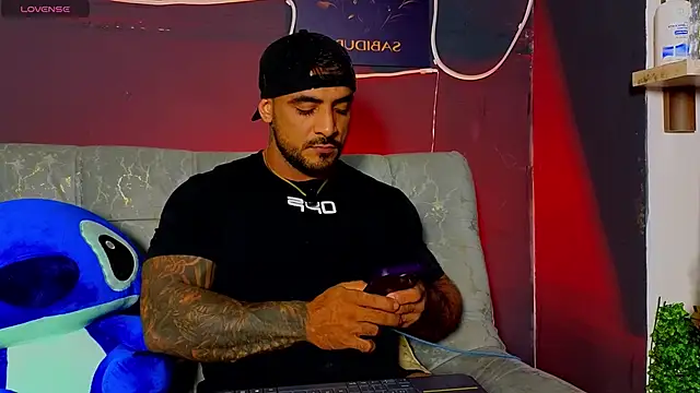 ERIC HARRISON online show from February 2026 01:46:02 AM