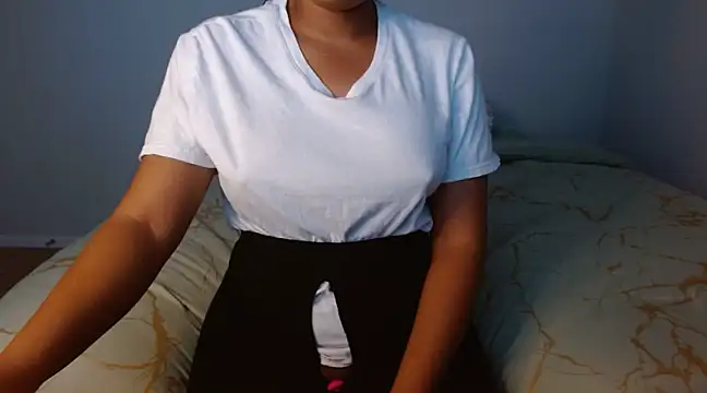 thekelliecapri online show from January 2025 09:44:02 PM