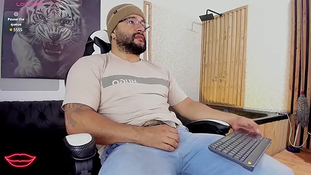 Luke  09 online show from February 2025 11:54:01 AM