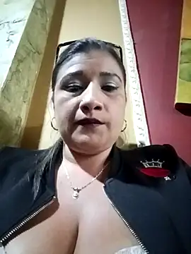 Hannahcandyy online show from February 2025 11:01:01 PM