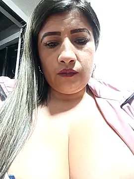 Hannahcandyy online show from February 2026 02:11:01 AM