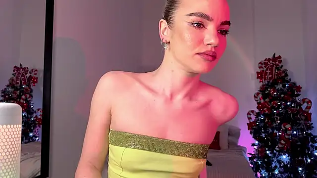 Heidi11 online show from December 2024 03:47:02 PM