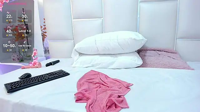 Snapshot of SaraDreamss chatting on March 2025 11:39:01 PM SaraDreamss online show from March 2025 11:39:01 PM