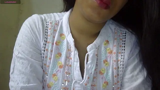 Preeti-Sexy online show from April 2026 05:03:01 AM