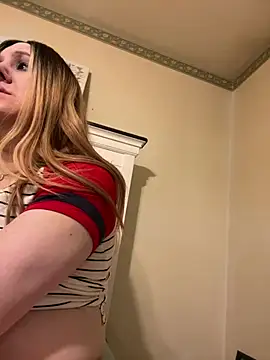 PuckBunny17 online show from December 2024 04:44:01 AM