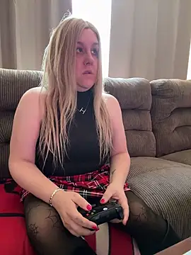 PuckBunny17 online show from September 2025 09:52:02 PM