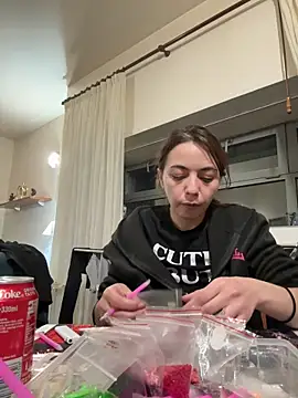 kattleya1407 online show from April 2026 02:54:01 AM