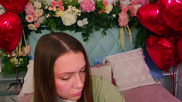 Snapshot of AliceBrayan chatting on February 2026 05:06:02 PM AliceBrayan online show from February 2026 05:06:02 PM