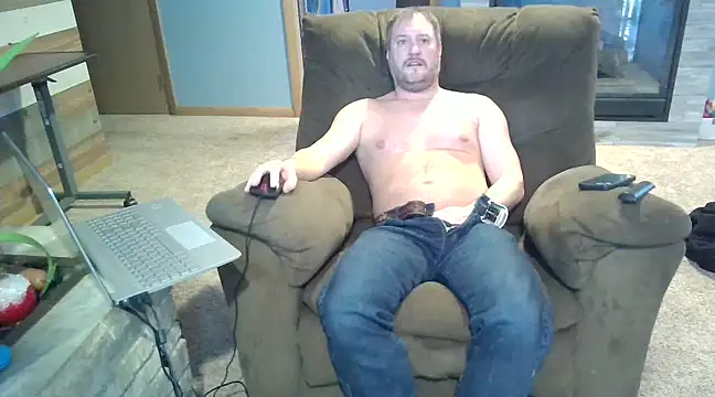 Bretto18 online show from January 2025 08:44:01 PM