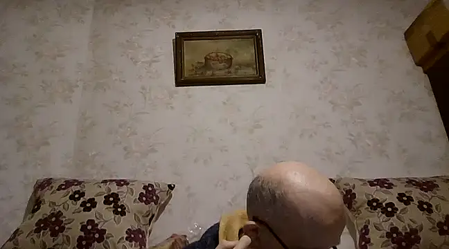 mariusica1xh online show from February 2025 05:10:02 PM