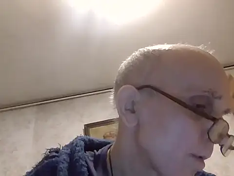 mariusica1xh online show from December 2025 01:36:01 AM