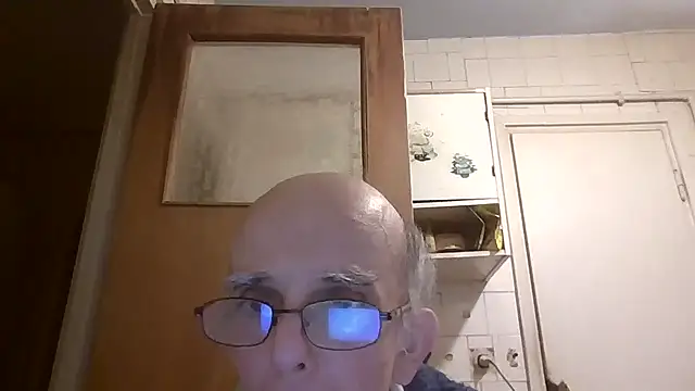 mariusica1xh online show from March 2026 04:54:01 PM