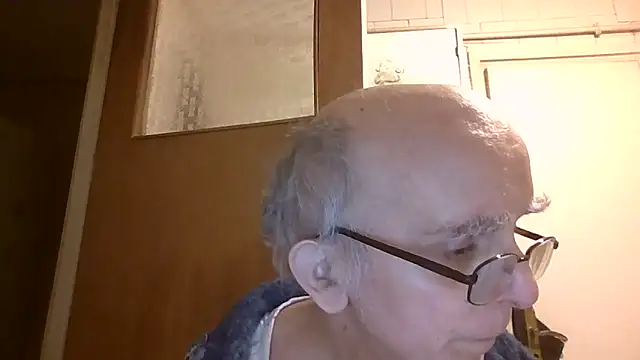 mariusica1xh online show from April 2026 07:58:01 PM