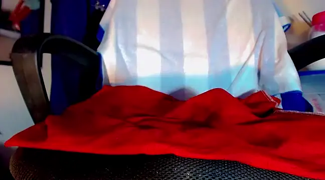 nicol gill  online show from February 2025 02:37:01 PM