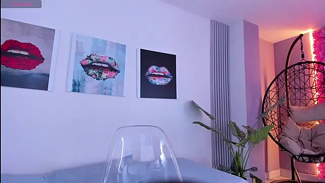 Angela donnato online show from November 2025 03:49:02 AM