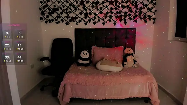 Lilith Miller21 online show from November 2025 07:02:02 PM