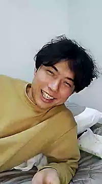 Snapshot of whitebriefboy chatting on January 2025 06:16:01 PM whitebriefboy online show from January 2025 06:16:01 PM