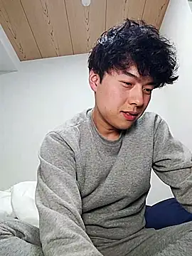 Snapshot of whitebriefboy chatting on February 2025 03:15:02 PM whitebriefboy online show from February 2025 03:15:02 PM