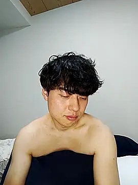 Snapshot of whitebriefboy chatting on February 2025 08:18:01 PM whitebriefboy online show from February 2025 08:18:01 PM