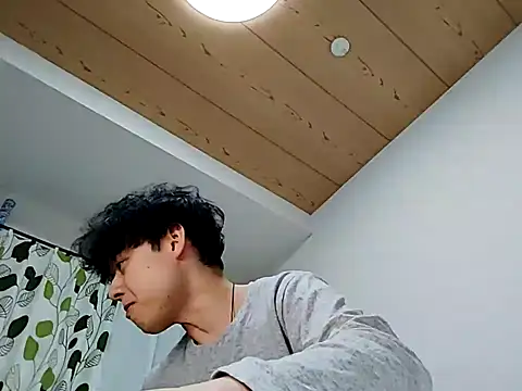 Snapshot of whitebriefboy chatting on March 2025 02:29:01 PM whitebriefboy online show from March 2025 02:29:01 PM