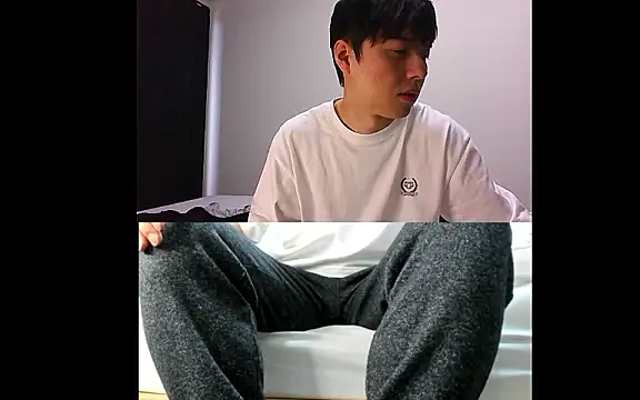 whitebriefboy online show from November 2025 04:34:02 AM