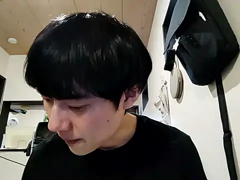 whitebriefboy online show from January 2026 03:01:02 AM