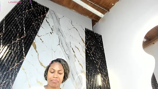 ebony hot1 online show from October 2025 02:09:01 PM