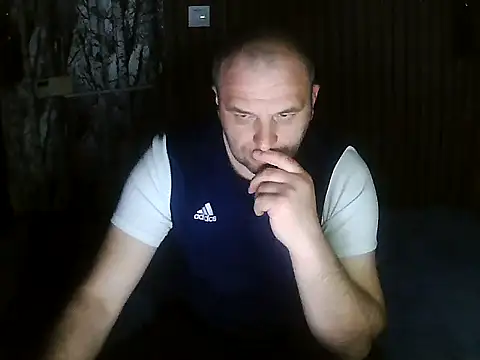 Snapshot of kelorak2000 chatting on March 2025 06:11:01 PM kelorak2000 online show from March 2025 06:11:01 PM