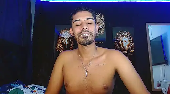 Snapshot of ryanse_hot chatting on March 2025 06:45:01 PM ryanse hot online show from March 2025 06:45:01 PM