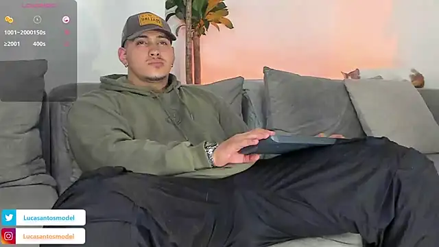 lucasanto  online show from March 2025 03:39:01 AM