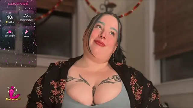 Snapshot of MissBika chatting on February 2025 06:15:02 AM MissBika online show from February 2025 06:15:02 AM