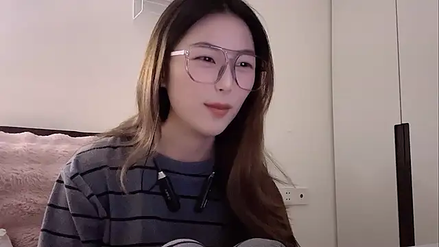 Sweet-Angel999 online show from February 2026 02:02:01 PM