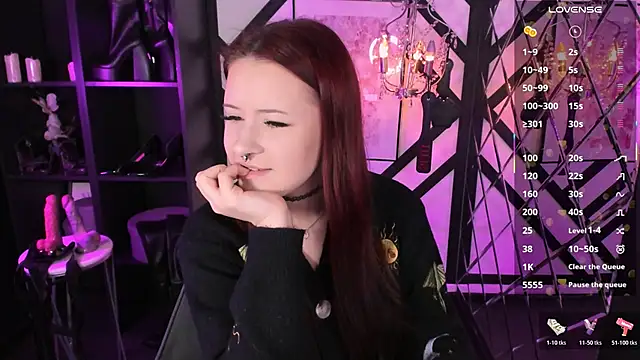 Lily Moonlight online show from March 2026 06:30:01 AM