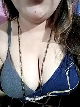 Beautyy38 online show from December 2025 03:13:02 AM