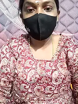 Snapshot of Renuma chatting on September 2025 12:16:02 PM Renuma online show from September 2025 12:16:02 PM